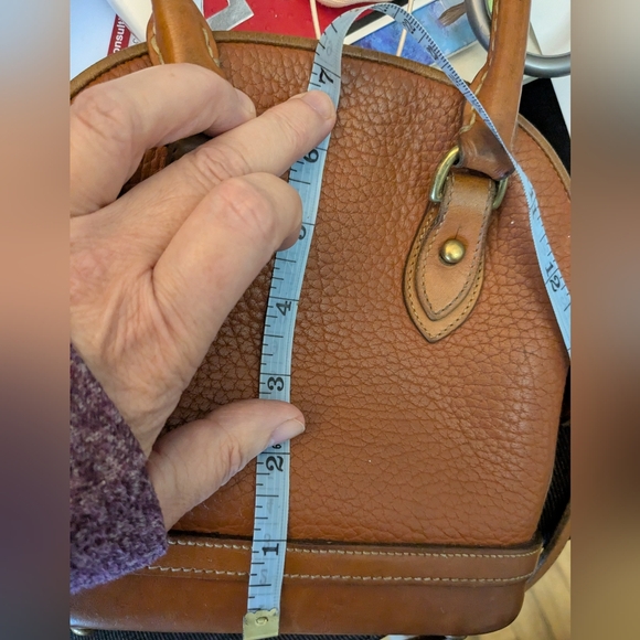 Dooney & Bourke crossbody - Picture 9 of 16